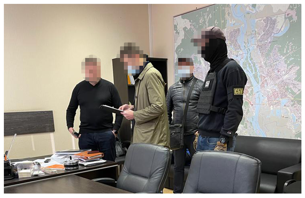 Руководителю СП «Киевские тепловые сети» вручили подозрение